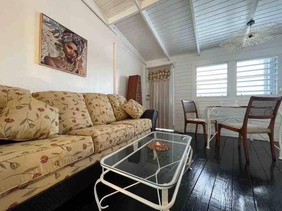 Petit coin de paradis à 5 min Baie Orientale, Idolem résidence unité 7bis - 57 Rue du Mont Vernon 1 Cul de Sac Exterior foto